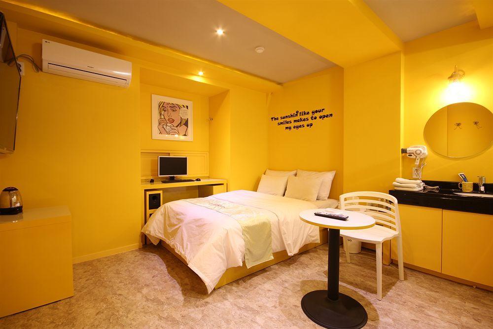 Fiona Hotel Сеул Екстериор снимка