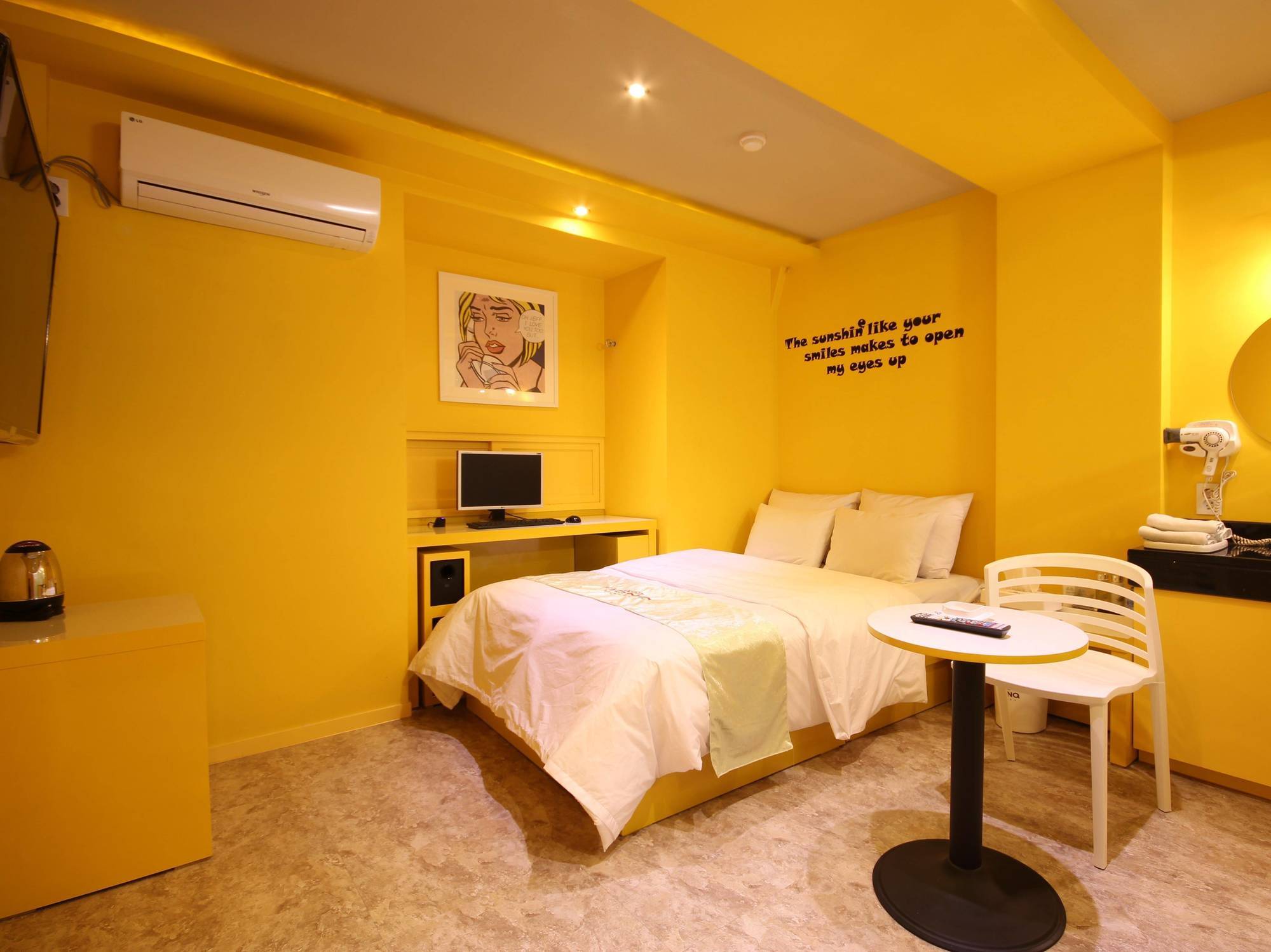 Fiona Hotel Сеул Екстериор снимка